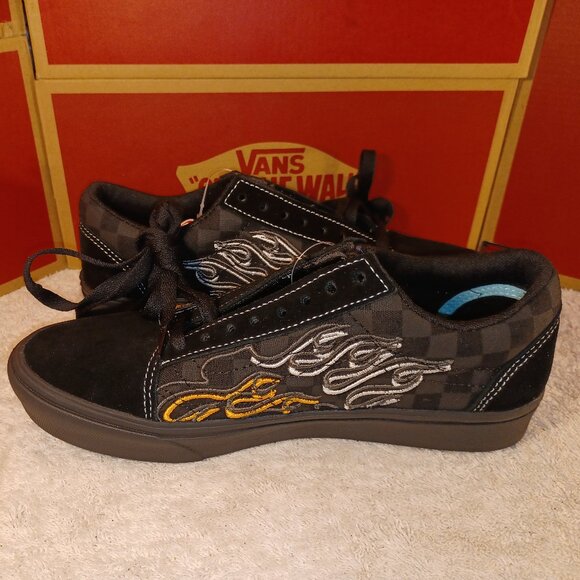 Vans Men 7 /Women 8.5 ComfyCush Old Skool Ignition Checker Flames Black Yellow - Picture 12 of 12